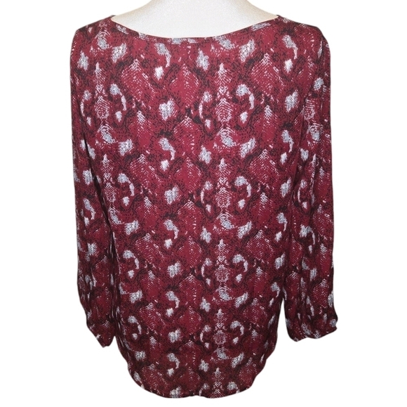 NWOT West Kei Tie Front Top Red, Gray & Black Size XS - Picture 2 of 12